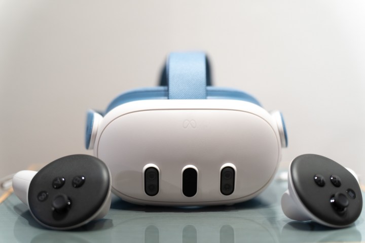 Meta Raises Quest 3 And Quest 3S Prices Due To RAM Shortage 1 Oculus Quest 3 10