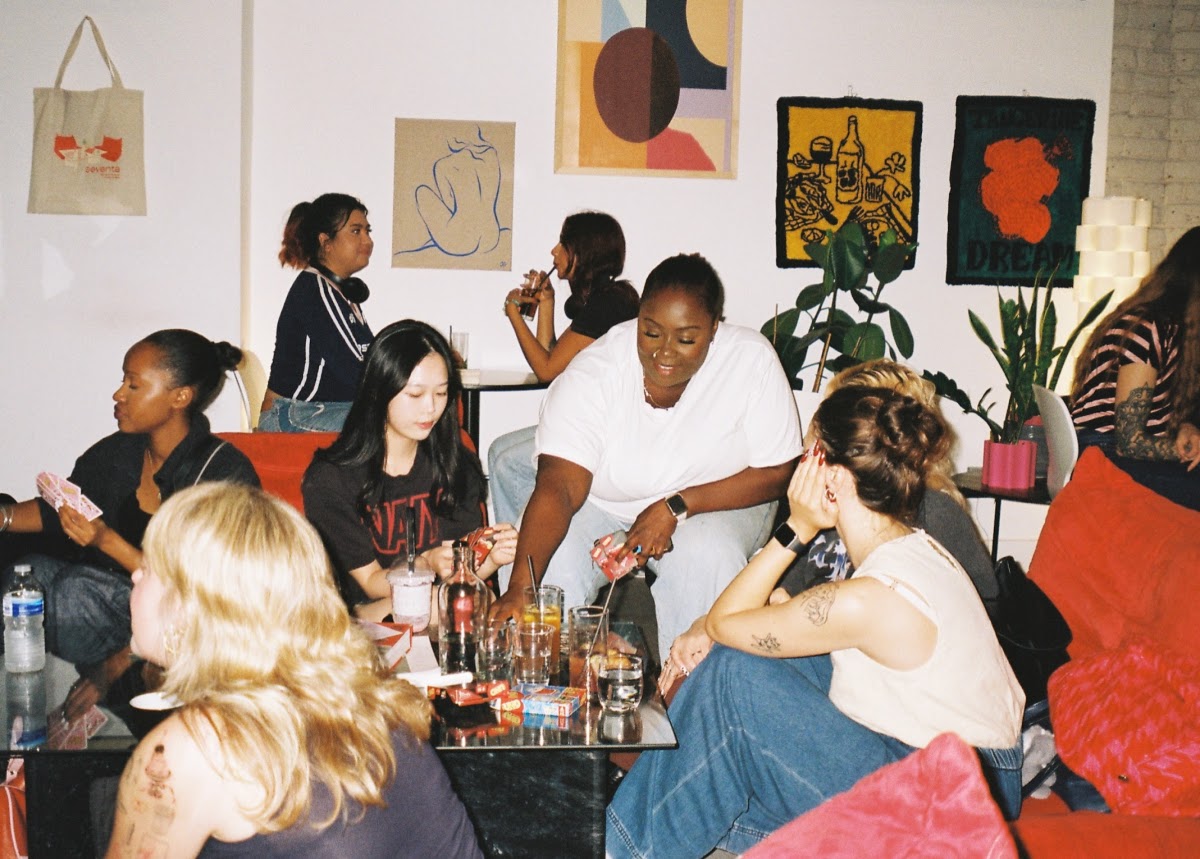 A New Dating App, Sonder, Has A Deliberately Annoying Sign-Up Process (And It’s Working) 1 blogger image rSdm21qnXU