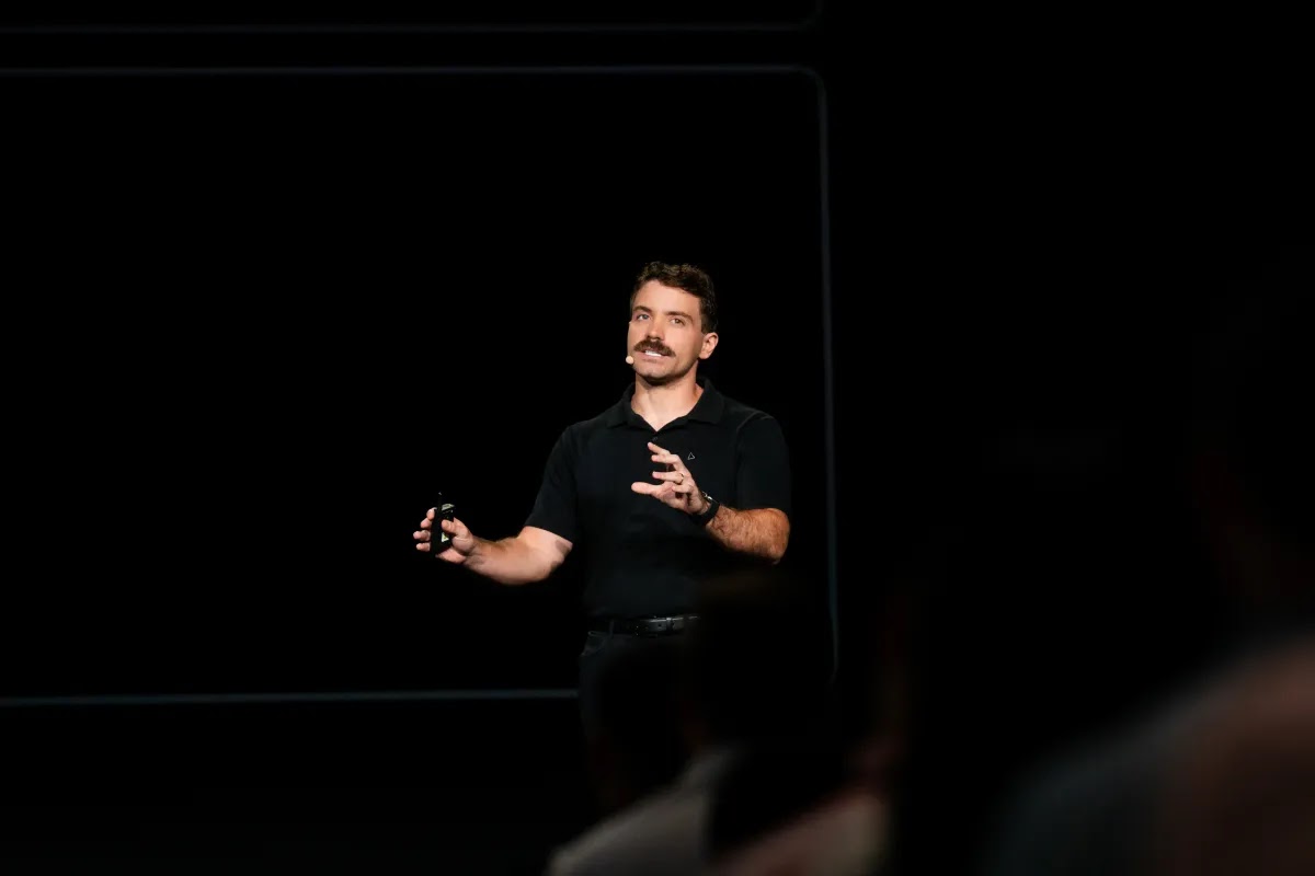 blogger image
