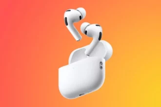 Camera AirPods Code Reveals Specs, Status Light, and More